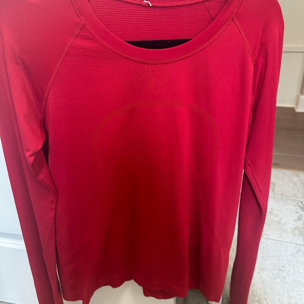 Lululemon Swiftly long sleeve